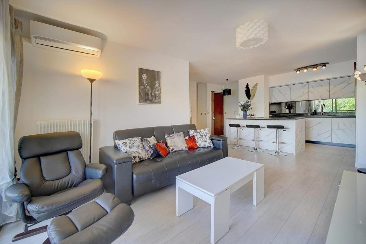 Immogroom - 2 Br- Bright - Terrace - Wifi - Air Conditioning คานส์ ภายนอก รูปภาพ